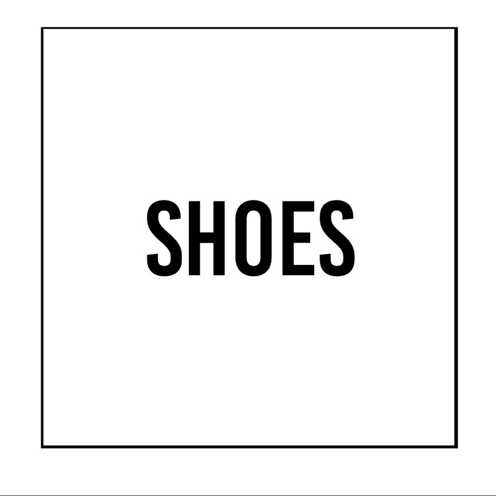 Shoes ⬇️ @anniemedina 🌻